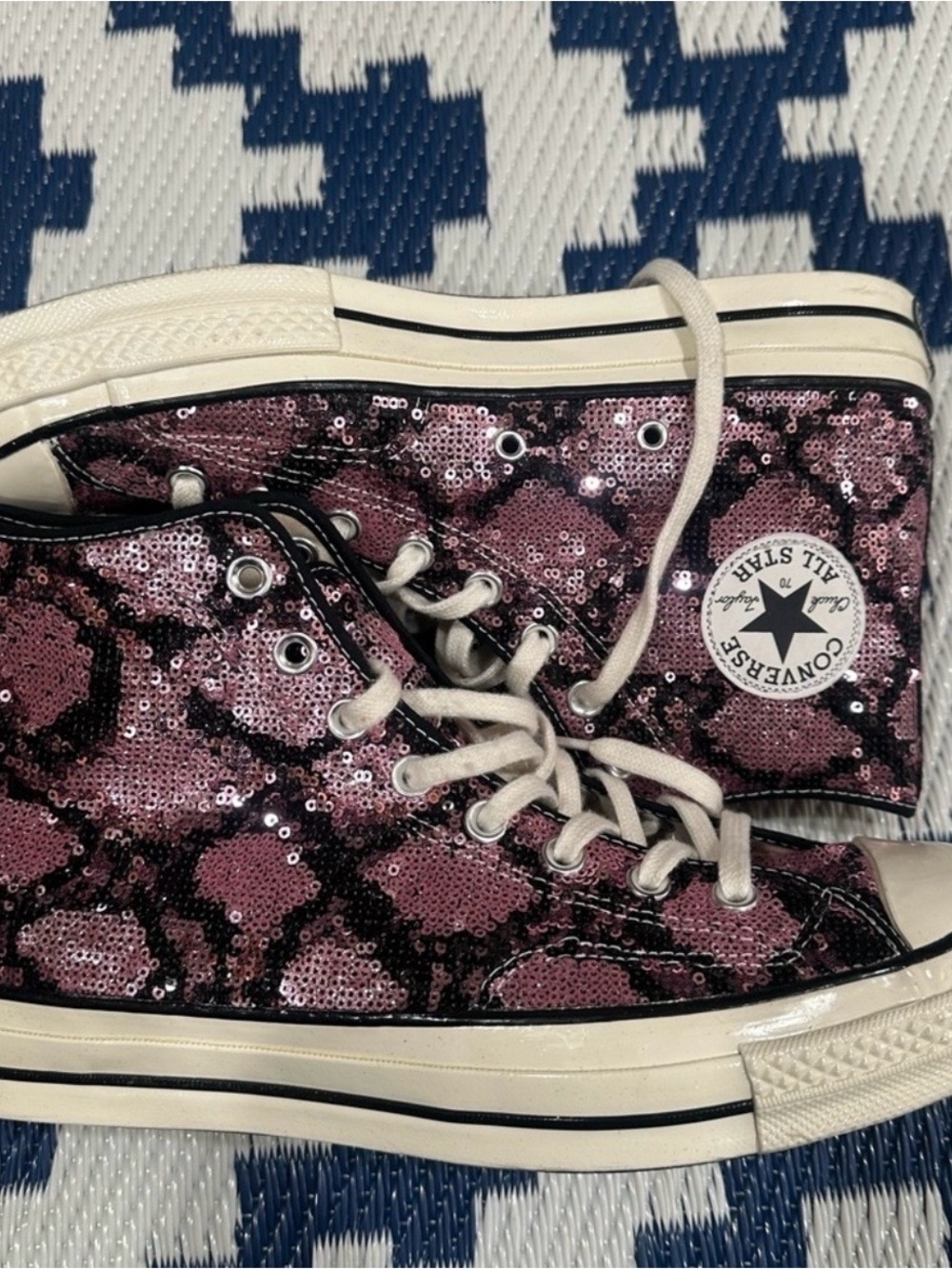 Converse Chuck 70 High 'Snake Pattern Glitter Light Pink' Men’s 9.5 Women’s 11.5